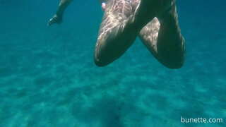 Uima-minun butt plug meressä