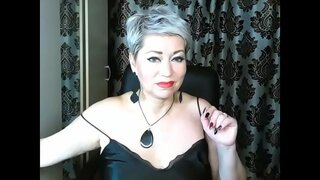 Muhteşem Rus MİLF t. tatlı amını acımasızca sıcak bir özel şovda ...