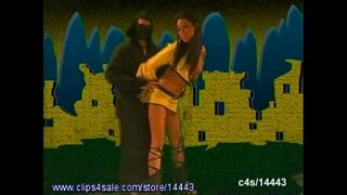 Seksi bir video oyunu ahlaksız kumbat Tanner Mayes